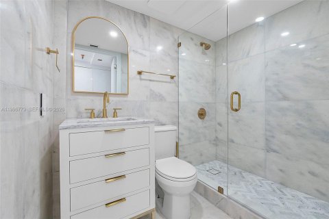 Condominio en venta en Miami, Florida, 34.37 m2 № 2063273 - foto 12