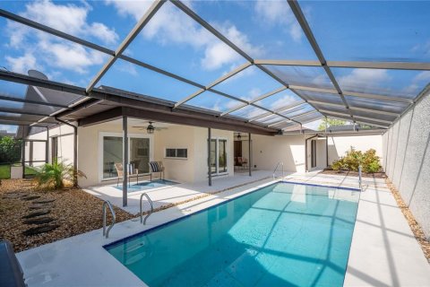 Casa en venta en Tampa, Florida, 4 dormitorios, 207.73 m2 № 2385844 - foto 28
