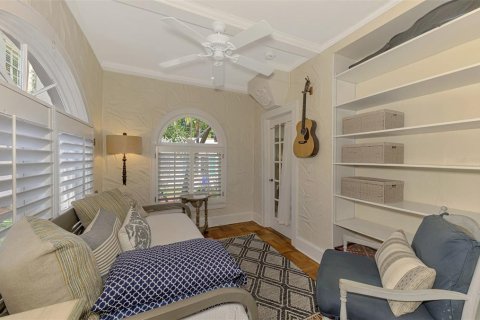 Villa ou maison à vendre à Sarasota, Floride: 4 chambres, 281.77 m2 № 1888437 - photo 27