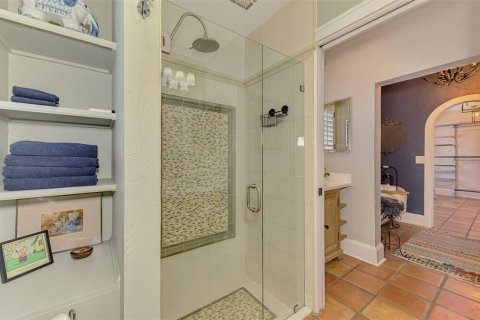 Villa ou maison à vendre à Sarasota, Floride: 4 chambres, 281.77 m2 № 1888437 - photo 26