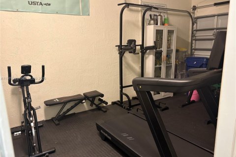 Townhouse in Doral, Florida 3 bedrooms, 165.09 sq.m. № 2036158 - photo 20