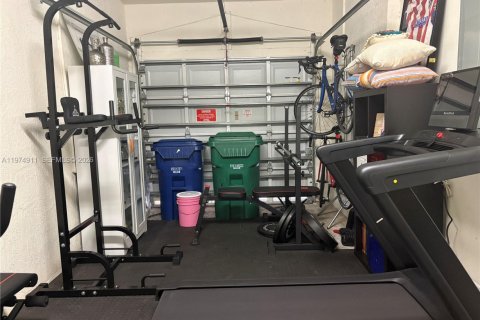 Townhouse in Doral, Florida 3 bedrooms, 165.09 sq.m. № 2036158 - photo 19