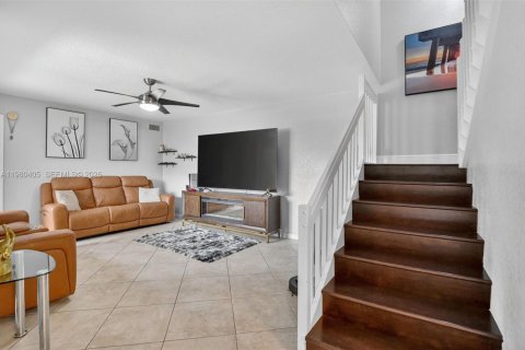 Adosado en venta en Boca Raton, Florida, 3 dormitorios № 2044127 - foto 19