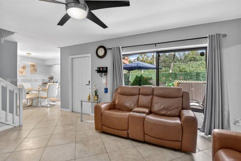 Adosado en venta en Boca Raton, Florida, 3 dormitorios № 2044127 - foto 20