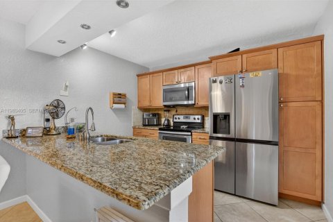Adosado en venta en Boca Raton, Florida, 3 dormitorios № 2044127 - foto 17