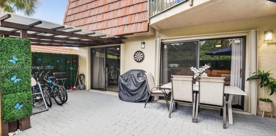 Adosado en Boca Raton, Florida 3 dormitorios № 2044127