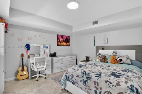 Adosado en venta en Boca Raton, Florida, 3 dormitorios № 2044127 - foto 12