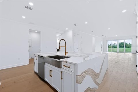 Casa en venta en Apollo Beach, Florida, 4 dormitorios, 221.48 m2 № 2429355 - foto 9