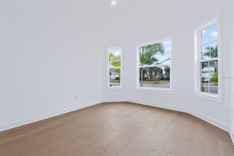 Casa en venta en Apollo Beach, Florida, 4 dormitorios, 221.48 m2 № 2429355 - foto 10