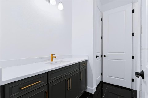 Casa en venta en Apollo Beach, Florida, 4 dormitorios, 221.48 m2 № 2429355 - foto 14
