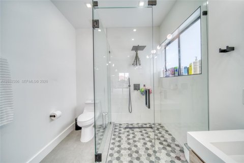 Villa ou maison à vendre à Hialeah, Floride: 3 chambres, 164.62 m2 № 2084318 - photo 28