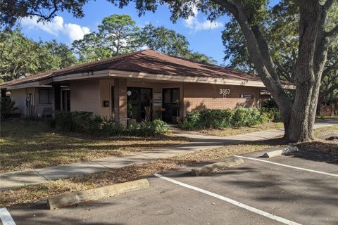 Commercial property in Bradenton, Florida 85.93 sq.m. № 1913986 - photo 4