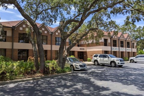Commercial property in Bradenton, Florida 85.93 sq.m. № 1913986 - photo 1