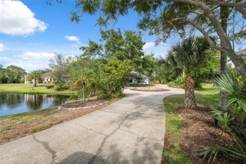 Casa en venta en Tarpon Springs, Florida, 4 dormitorios, 308.99 m2 № 1762315 - foto 28