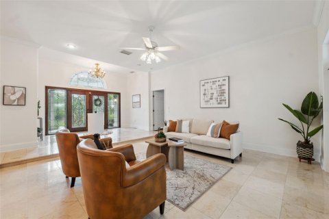 Casa en venta en Tarpon Springs, Florida, 4 dormitorios, 308.99 m2 № 1762315 - foto 5