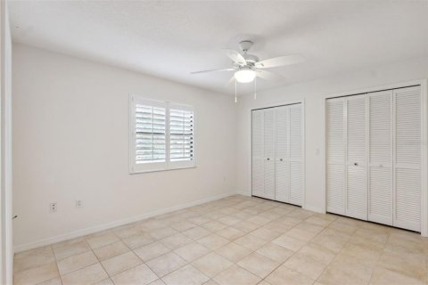 Casa en venta en Tarpon Springs, Florida, 4 dormitorios, 308.99 m2 № 1762315 - foto 18