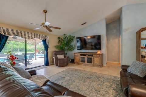 House in Port Orange, Florida 3 bedrooms, 173.26 sq.m. № 1625634 - photo 6