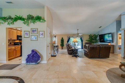 House in Port Orange, Florida 3 bedrooms, 173.26 sq.m. № 1625634 - photo 4