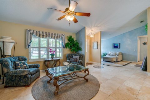House in Port Orange, Florida 3 bedrooms, 173.26 sq.m. № 1625634 - photo 9