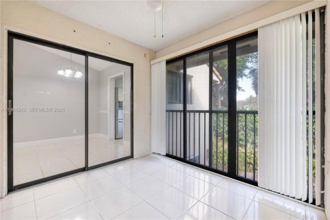 Купить кондоминиум в Корал-Спрингс, Флорида 2 спальни, 114.46м2, № 2026593 - фото 19