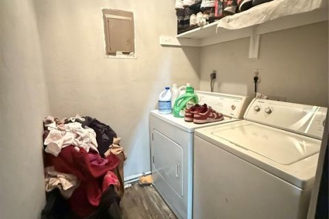 Снять в аренду квартиру в Гейнсвилл, Флорида 3 комнаты, 312.89м2, № 2103072 - фото 9