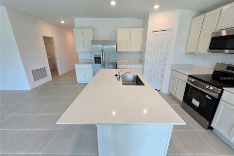 Villa ou maison à louer à Davenport, Floride: 4 chambres, 169.45 m2 № 2094876 - photo 10