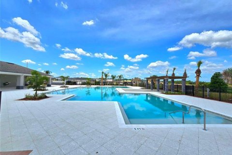 Villa ou maison à louer à Davenport, Floride: 4 chambres, 169.45 m2 № 2094876 - photo 3