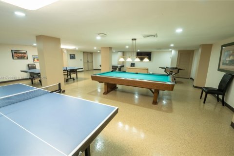 Condo in Sunny Isles Beach, Florida, 2 bedrooms  № 1708337 - photo 3