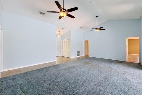 House in Sun City Center, Florida 2 bedrooms, 215.53 sq.m. № 2239665 - photo 7