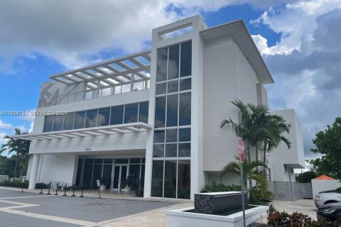 Купить кондоминиум в Дорал, Флорида 3 спальни, 102.38м2, № 2008958 - фото 18