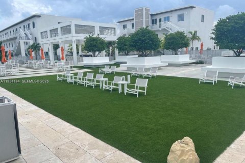 Купить кондоминиум в Дорал, Флорида 3 спальни, 102.38м2, № 2008958 - фото 22