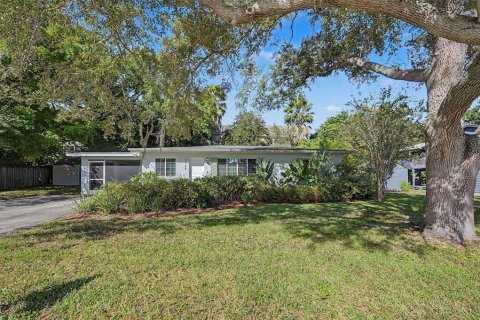 Villa ou maison à Clearwater, Floride 2 chambres, 114.46 m2 № 2436812