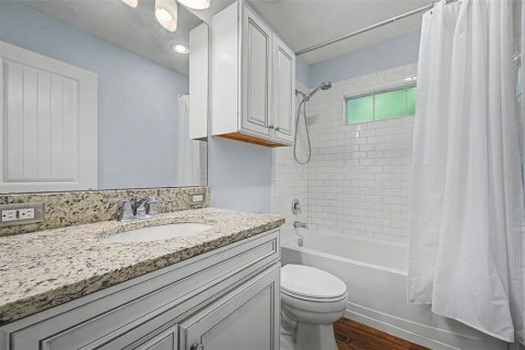 Villa ou maison à vendre à Clearwater, Floride: 2 chambres, 114.46 m2 № 2436812 - photo 24