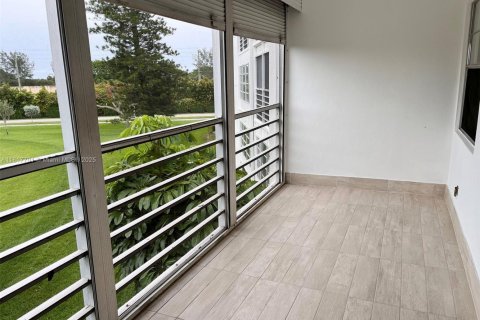 Copropriété à vendre à Boca Raton, Floride: 2 chambres, 83.24 m2 № 1774358 - photo 13