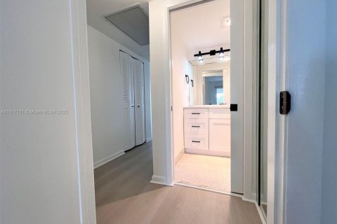 Copropriété à vendre à Boca Raton, Floride: 2 chambres, 83.24 m2 № 1774358 - photo 10