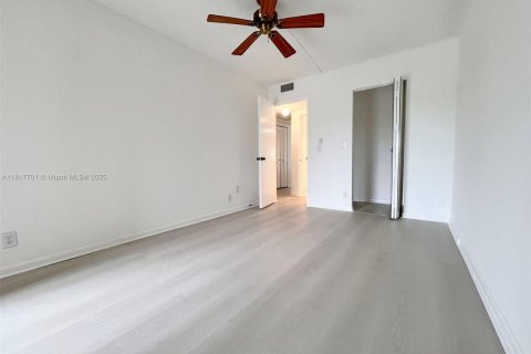 Copropriété à vendre à Boca Raton, Floride: 2 chambres, 83.24 m2 № 1774358 - photo 5