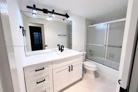 Copropriété à vendre à Boca Raton, Floride: 2 chambres, 83.24 m2 № 1774358 - photo 4