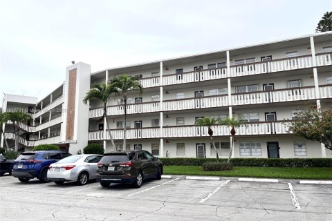 Copropriété à vendre à Boca Raton, Floride: 2 chambres, 83.24 m2 № 1774358 - photo 14