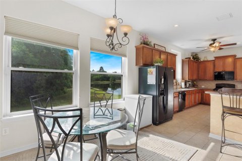 House in Land O' Lakes, Florida 4 bedrooms, 269.88 sq.m. № 2098204 - photo 20