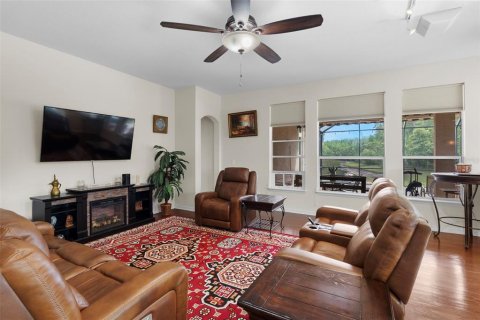 House in Land O' Lakes, Florida 4 bedrooms, 269.88 sq.m. № 2098204 - photo 23