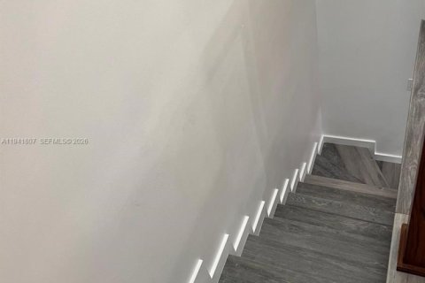 Appartement à louer à Miami, Floride: 2 chambres, 102.94 m2 № 2000437 - photo 9