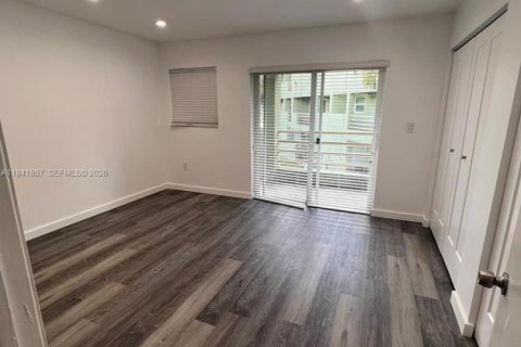 Appartement à louer à Miami, Floride: 2 chambres, 102.94 m2 № 2000437 - photo 8