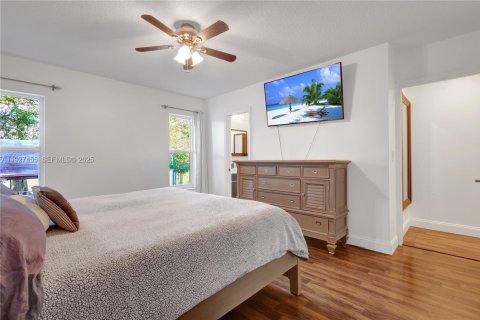 Casa en venta en Cooper City, Florida, 4 dormitorios, 164.72 m2 № 1986023 - foto 27