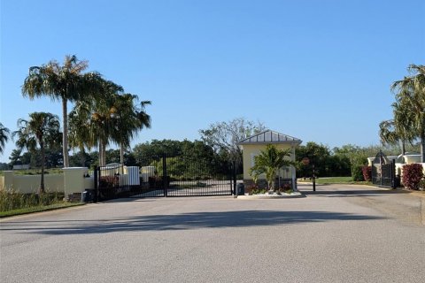 Land in Polk City, Florida № 1636328 - photo 12