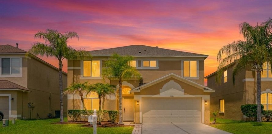 Villa ou maison à Land O' Lakes, Floride 3 chambres, 219.81 m2 № 2437168