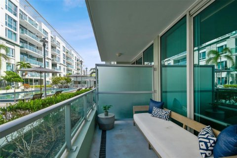 Condo in Tampa, Florida, 2 bedrooms № 2232384 - photo 29