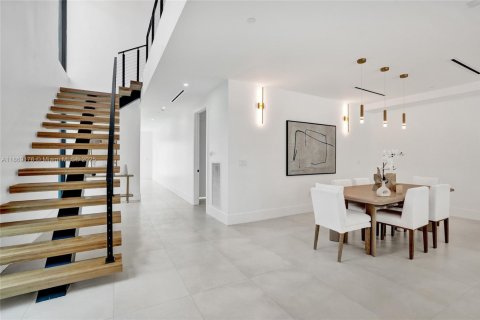 Купить виллу или дом в Форт-Лодердейл, Флорида 4 спальни, 282.52м2, № 2013944 - фото 20