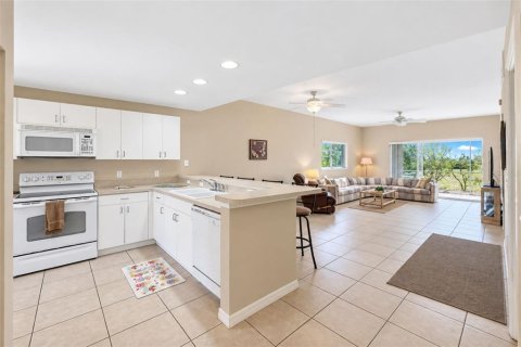 Copropriété à vendre à Rotonda, Floride: 2 chambres, 114.27 m2 № 2395900 - photo 16