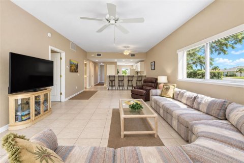 Copropriété à vendre à Rotonda, Floride: 2 chambres, 114.27 m2 № 2395900 - photo 24