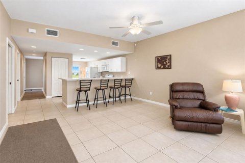 Copropriété à vendre à Rotonda, Floride: 2 chambres, 114.27 m2 № 2395900 - photo 25
